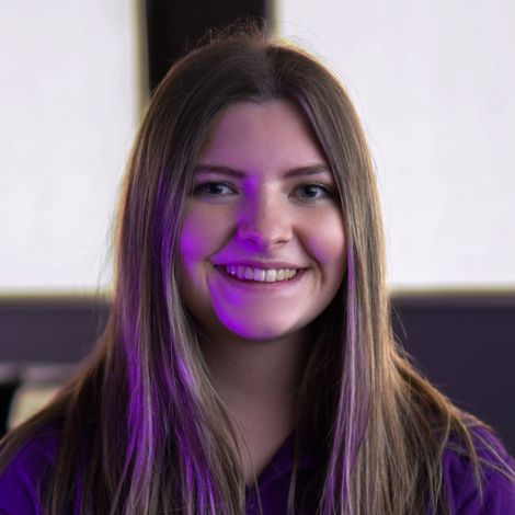 Photo of Amelia Bridgeford looking into the camera